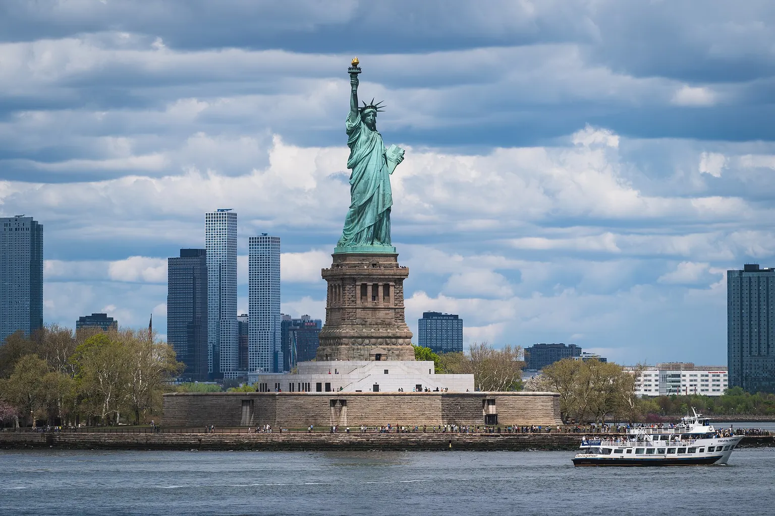 Statue of Liberty tickets: how advance booking reshaped visits