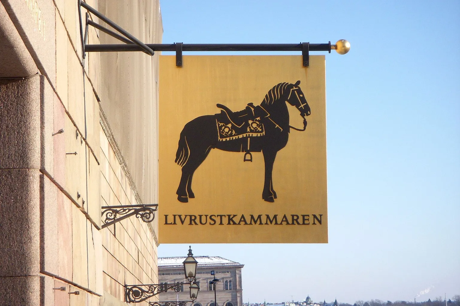 The Royal Armoury tickets: booking online vs walk-up entry